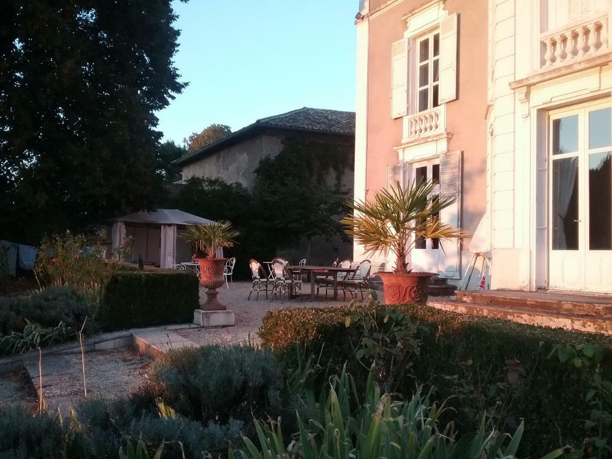 Château de Prety - Maison d'Hôtes Préty Exterior foto